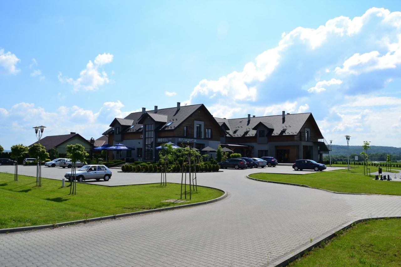 Hotel Oriza Gdów Esterno foto