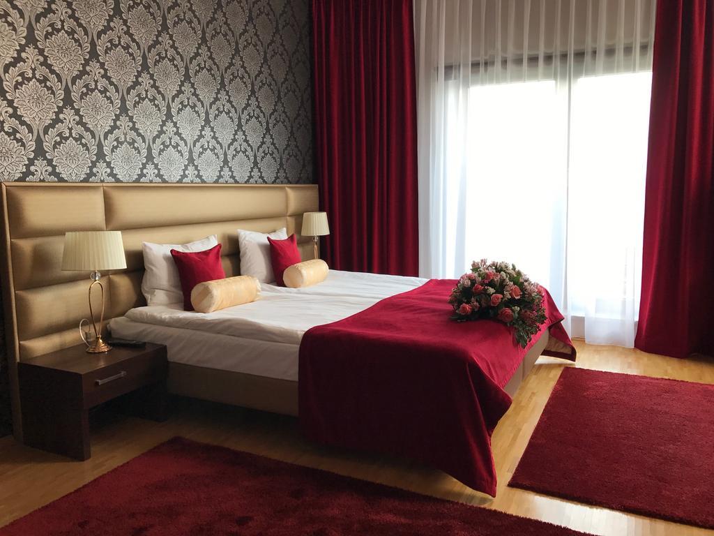 Hotel Oriza Gdów Esterno foto