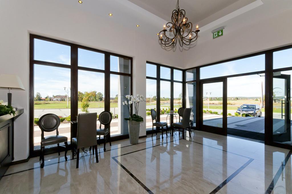 Hotel Oriza Gdów Esterno foto