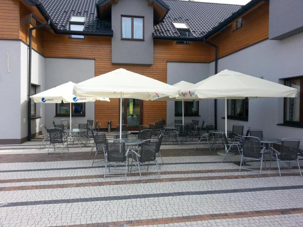 Hotel Oriza Gdów Esterno foto