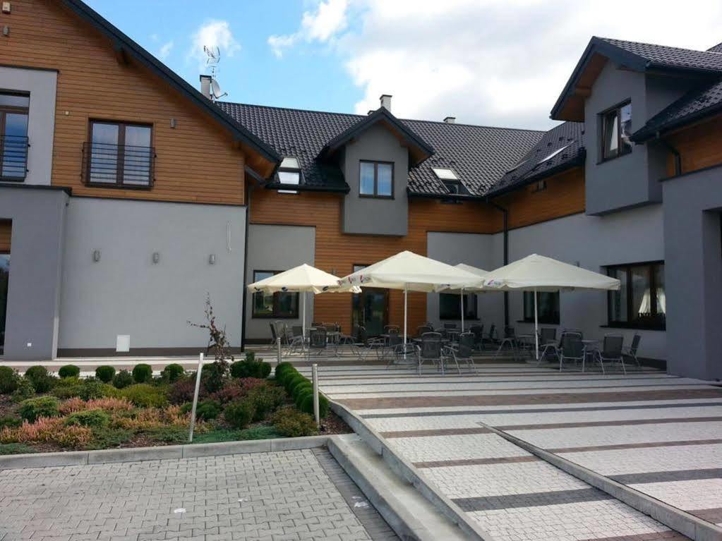 Hotel Oriza Gdów Esterno foto